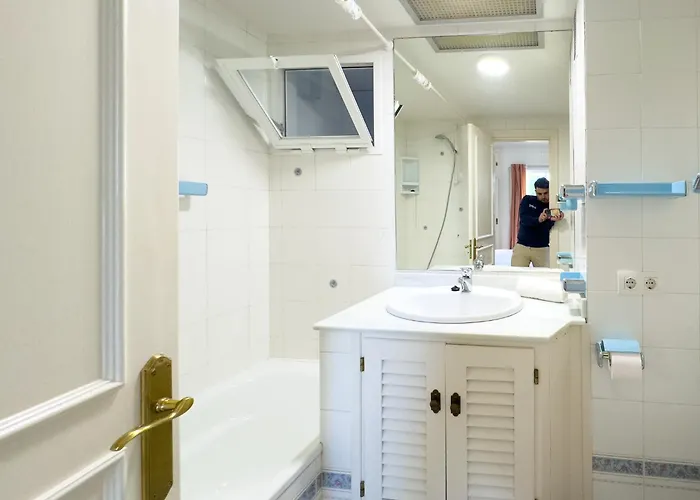 Costa Lux Elviria Marbellac